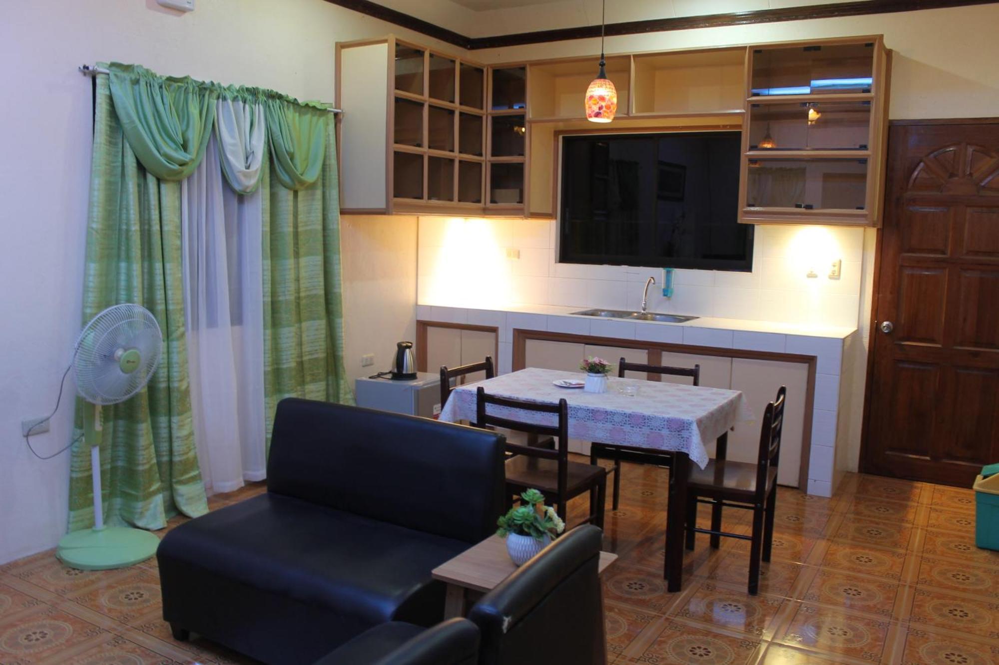 Kojie Guest House Moalboal Kültér fotó